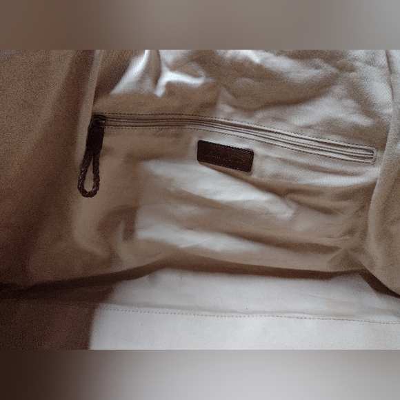 Eddie Bauer overnight bag... - Picture 6 of 7